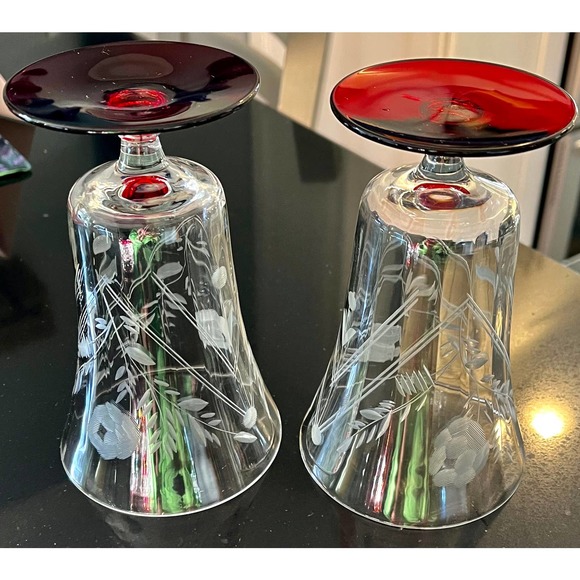 Vintage Etched Wine Glasses, Set of 2 Clear Water Goblets - Picture 5 of 6